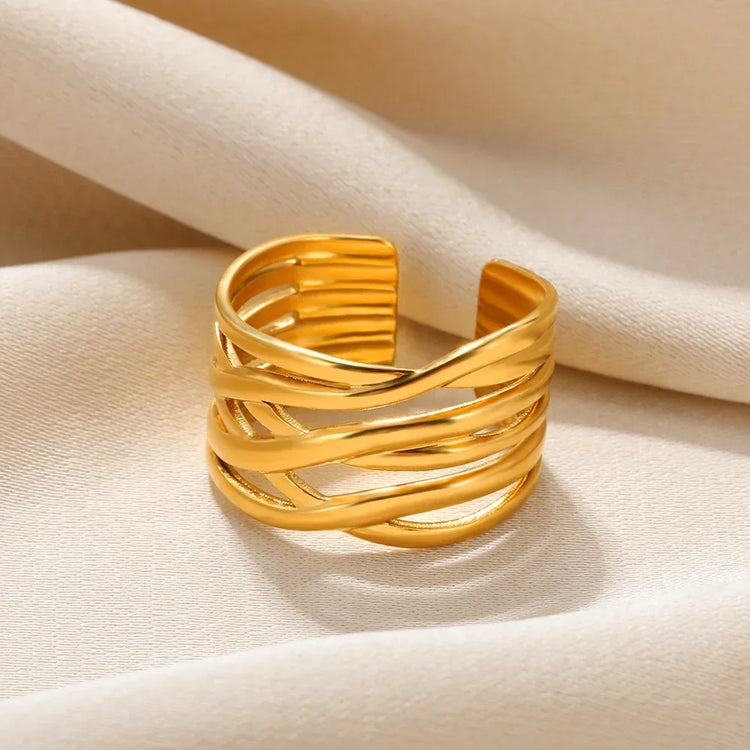 Tidal Vibes Gold Heart Stainless Steel Ring Women