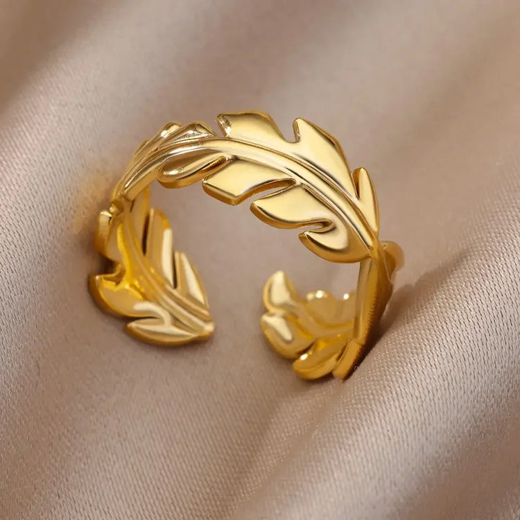 Tidal Vibes Gold Heart Stainless Steel Ring Women