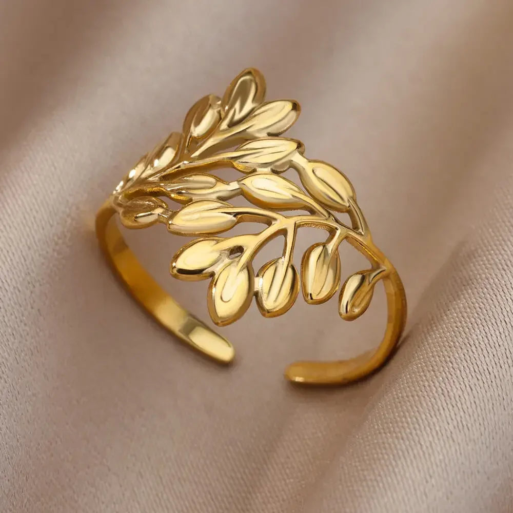 Tidal Vibes Gold Heart Stainless Steel Ring Women
