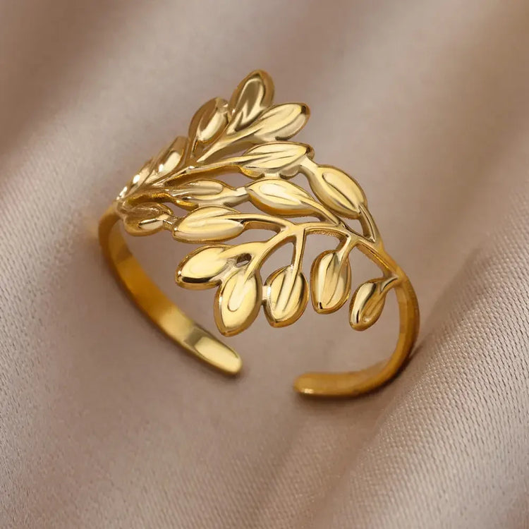 Tidal Vibes Gold Heart Stainless Steel Ring Women