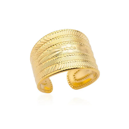Tidal Vibes Gold Heart Stainless Steel Ring Women