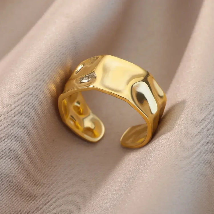 Tidal Vibes Gold Heart Stainless Steel Ring Women