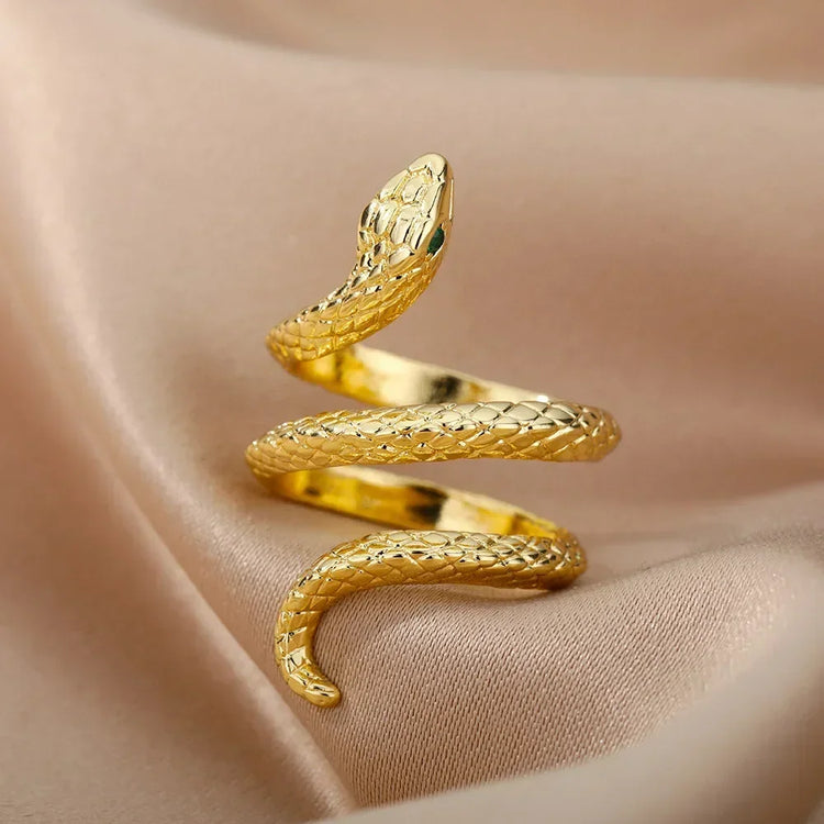 Tidal Vibes Gold Heart Stainless Steel Ring Women